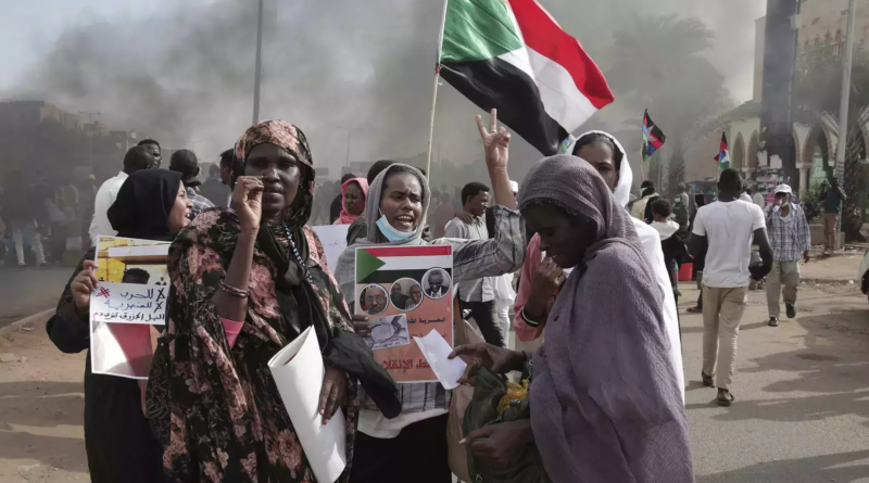 Sudan es otro punto donde sepodría encender el mechero de las ya tensas posicione sgeopolíticas de las potencias. Un eror se suma a otro y la cadena de errores puede conducir a una tragedia.